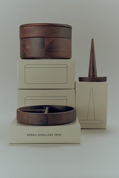 Sierra Ring Stand